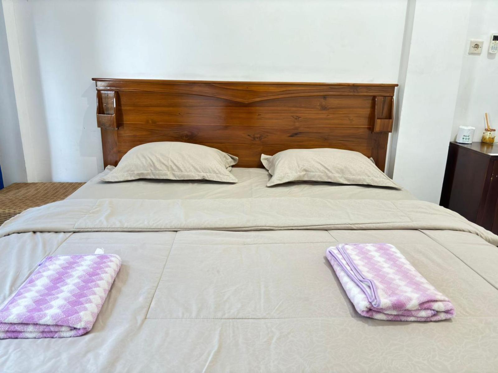 Tarsan Homestay Labuan Bajo Eksteriør billede
