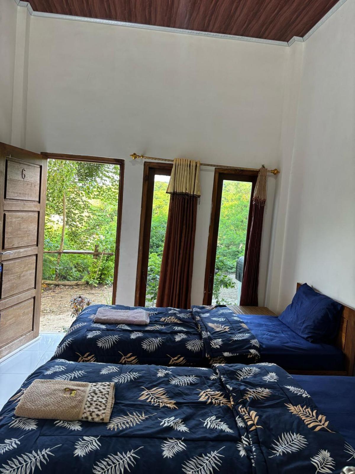 Tarsan Homestay Labuan Bajo Eksteriør billede